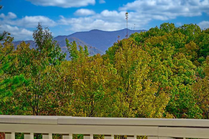 Mountain Serenity Gatlinburg Exterior photo